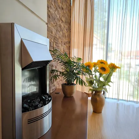 Uroczy Przy Deptaku Z Parkingiem. Appartamento